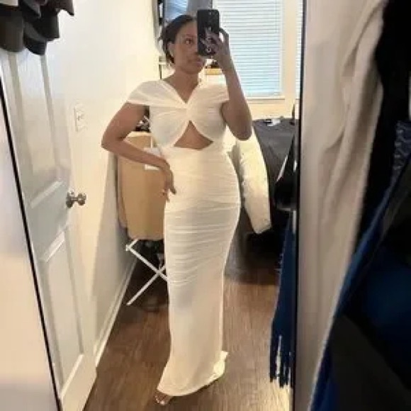 Ronny Kobo Nasha Twist-Front Cut-Out Maxi Dress - Picture 9 of 9